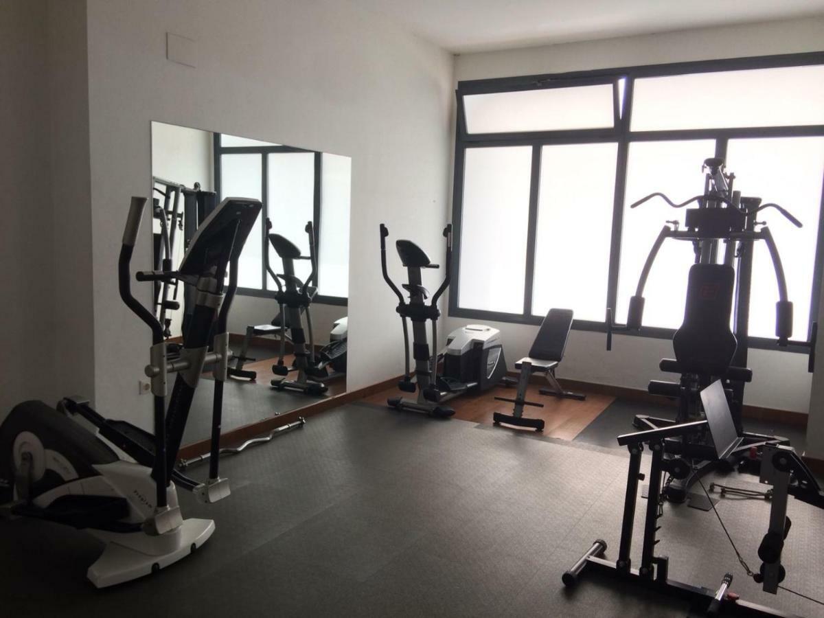 Kronos Apartment بينايدورم المظهر الخارجي الصورة