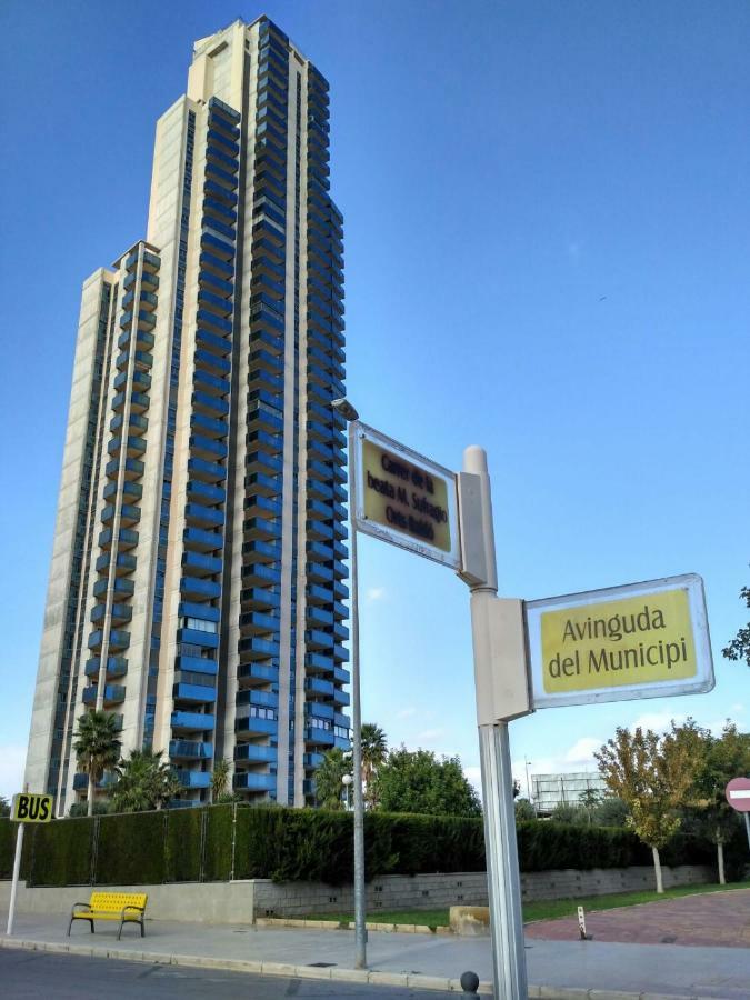 Kronos Apartment بينايدورم المظهر الخارجي الصورة